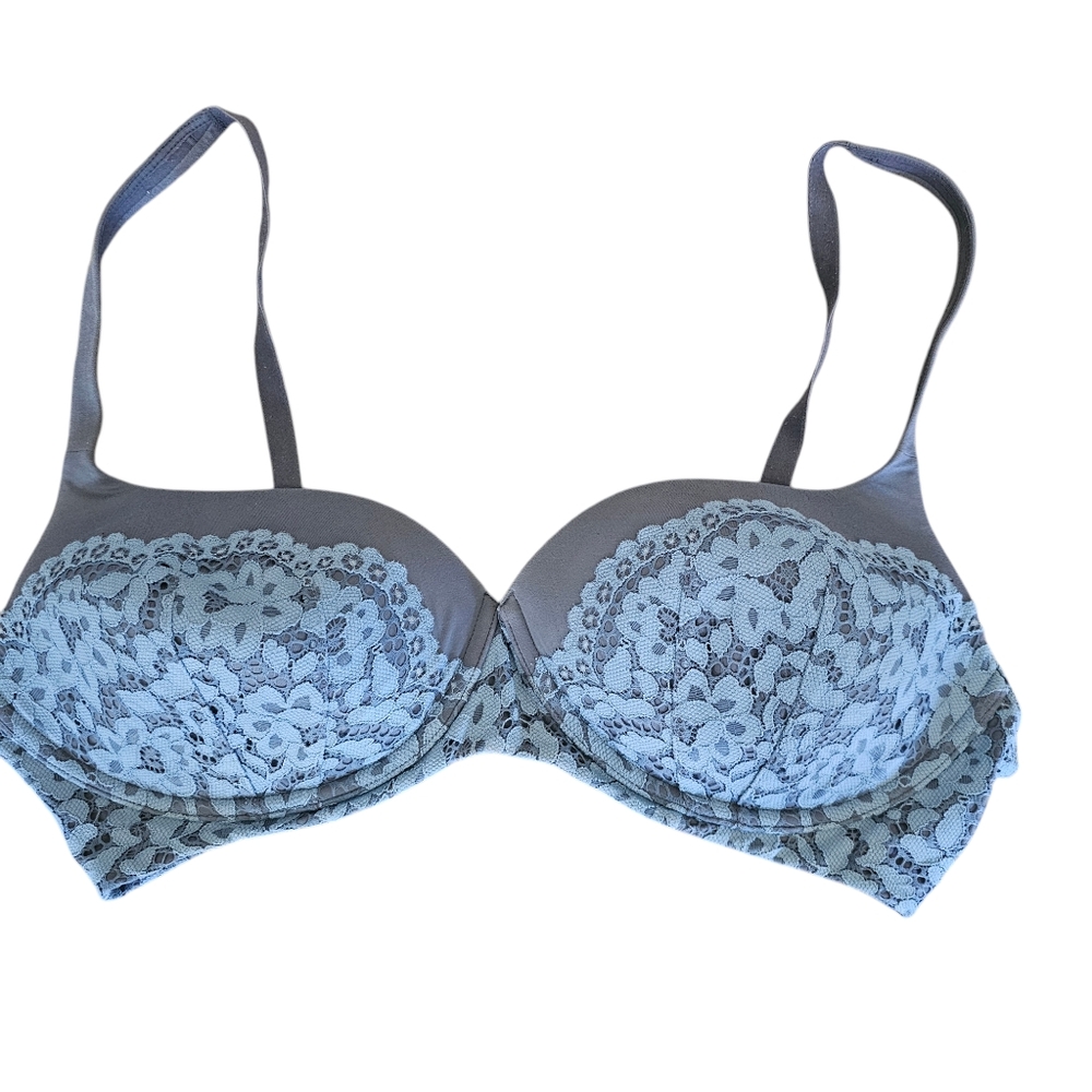 Victoria's Secret lined demi bra 38D blue on blue lace overlay Feminine